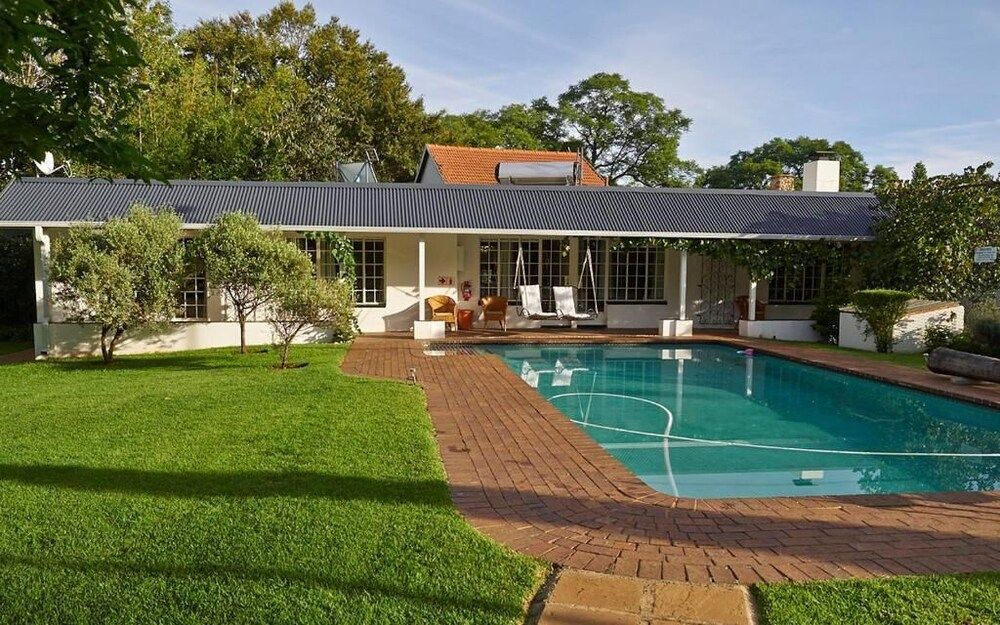 undefined Ten Stirling B&B 6