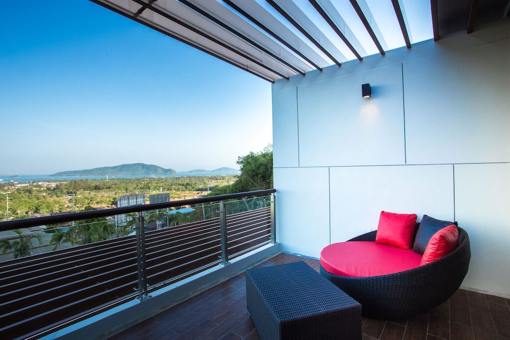 Chalong Chalet Resort & Longstay Executive Deluxe Suite 3