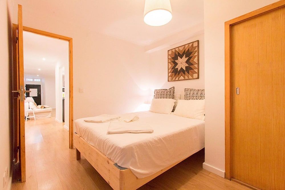 undefined Cosy Chiado by Homing 6