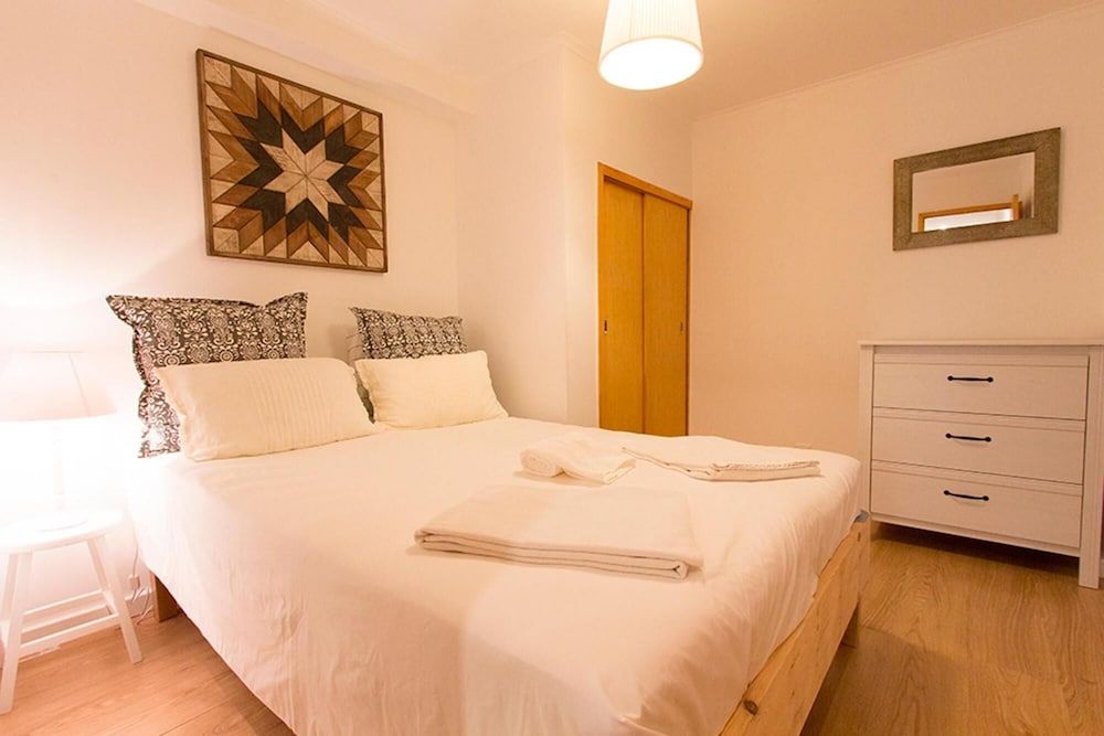 undefined Cosy Chiado by Homing 5