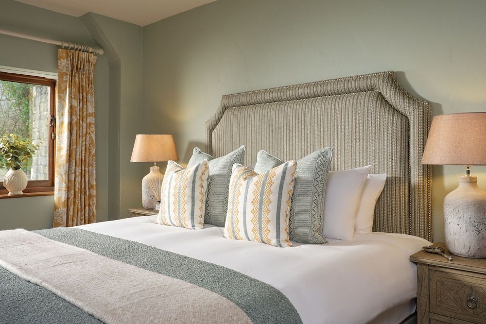 Newbridge on Usk Standard Room 3