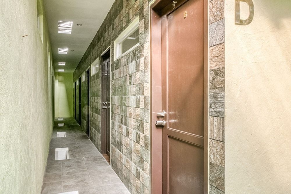 undefined RedDoorz @ Panglima Polim 2 2