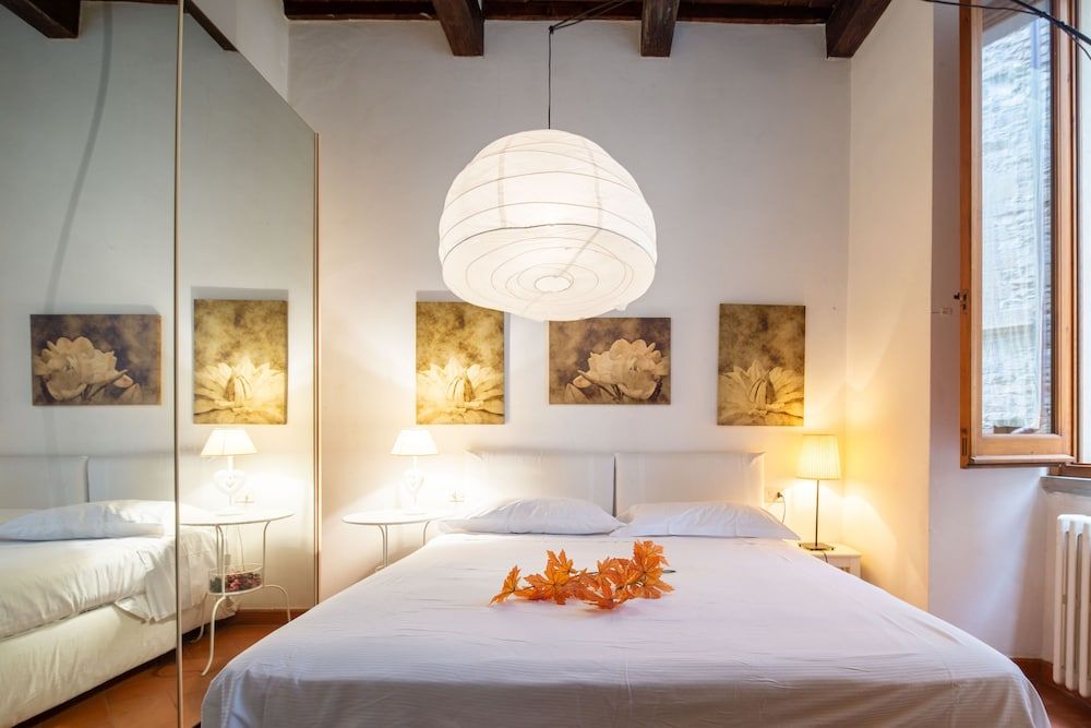 undefined Uffizi Place by Mmega 4