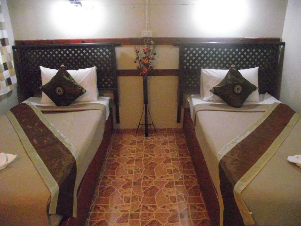 Air Conditioning Room, 2 Single Beds, Garden View