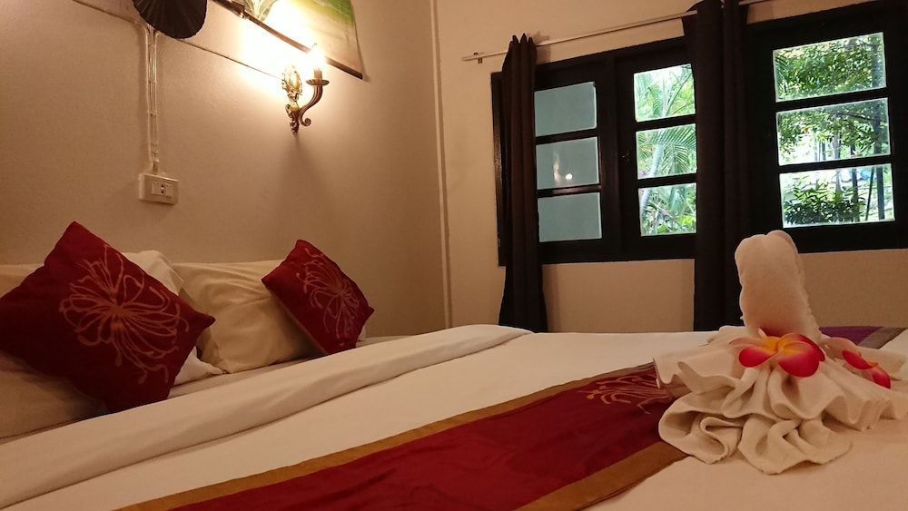 The Krabi Forest Homestay Air Conditioning Room, 1 King Bed, Garden View 5