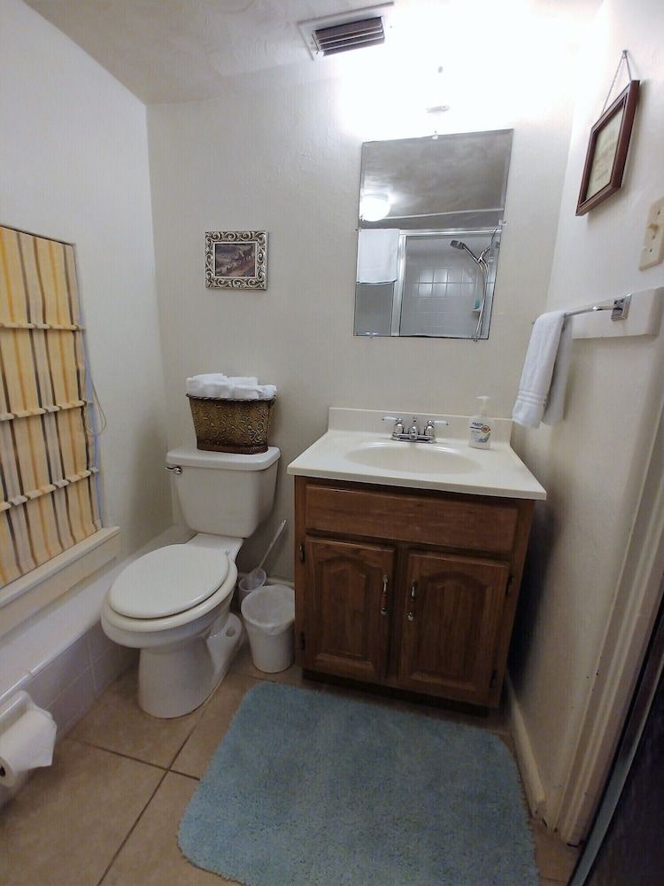 Historic Tremain Cottages Hideaway, Not Pet Friendly 5