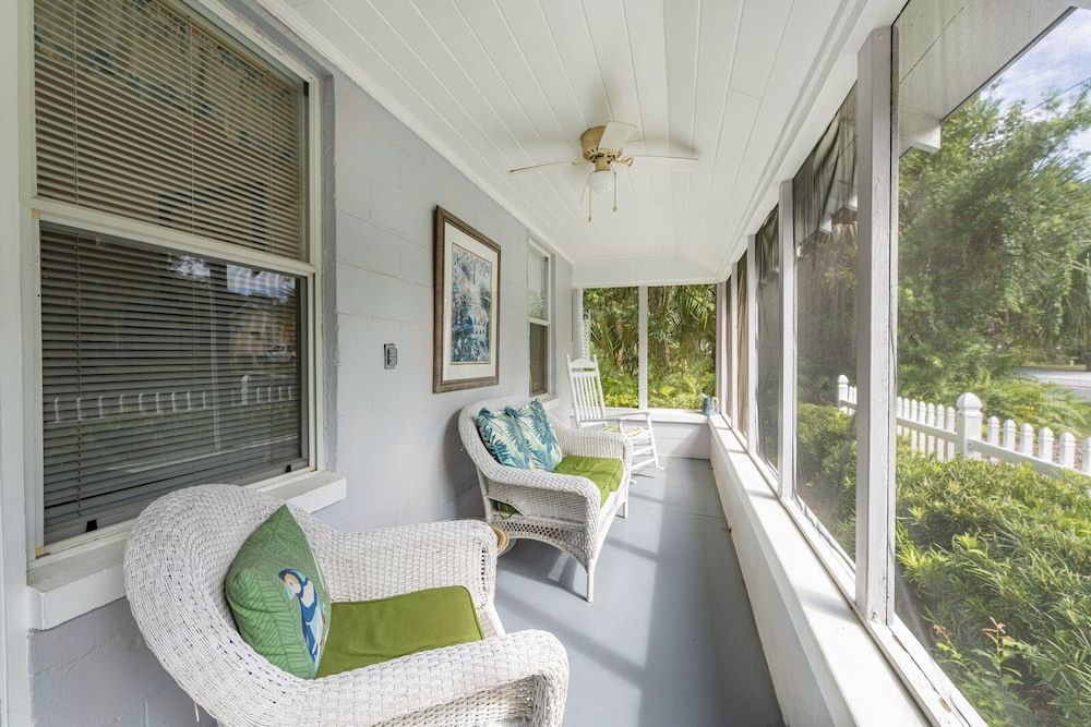 Historic Tremain Cottages The Garden, Pet Friendly 8