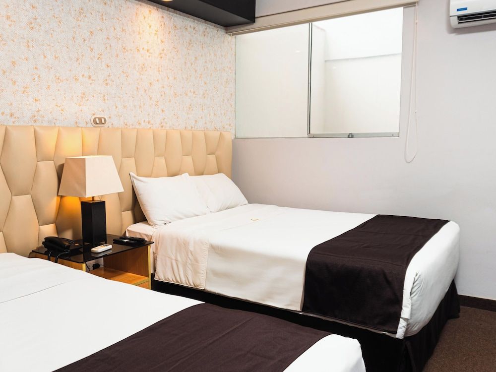 undefined Hotel Ferre Miraflores 10