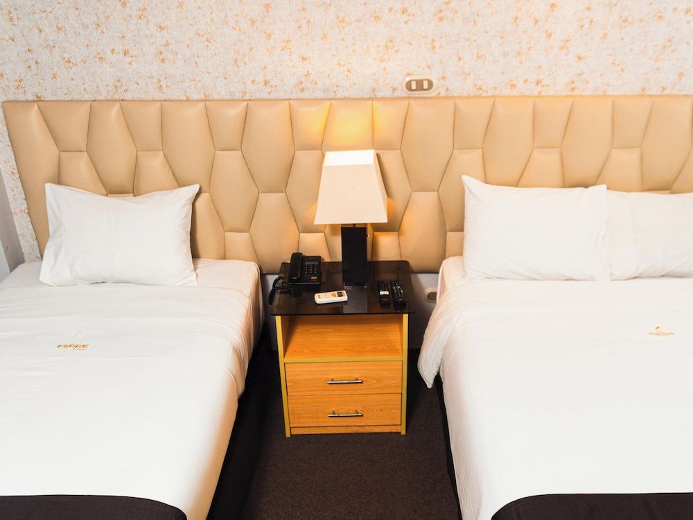 undefined Hotel Ferre Miraflores 9