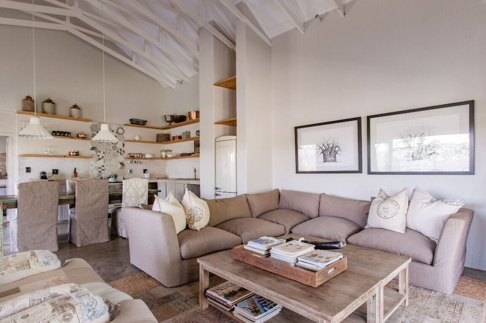 Veranda House Luxury Suite, Patio, Garden Area (Cummin) 3