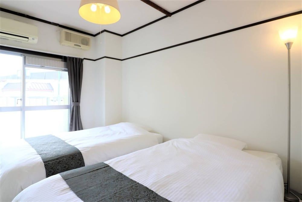 undefined Shin-Osaka GRAND-H 502 3