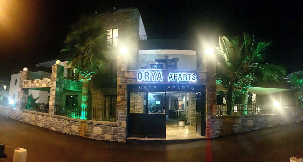 undefined Orya Apart 10