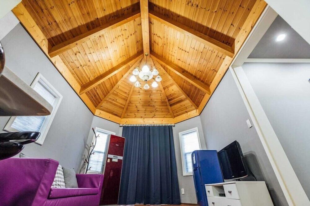 Indigo Pension Room (All Rainbow) 6