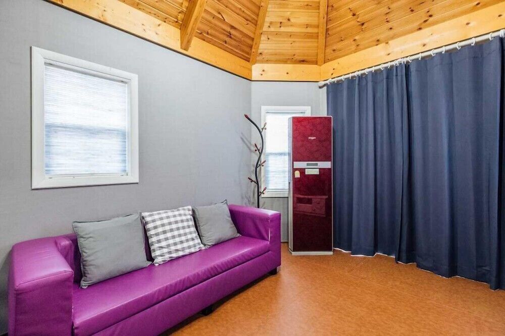 Indigo Pension Room (All Rainbow) 7