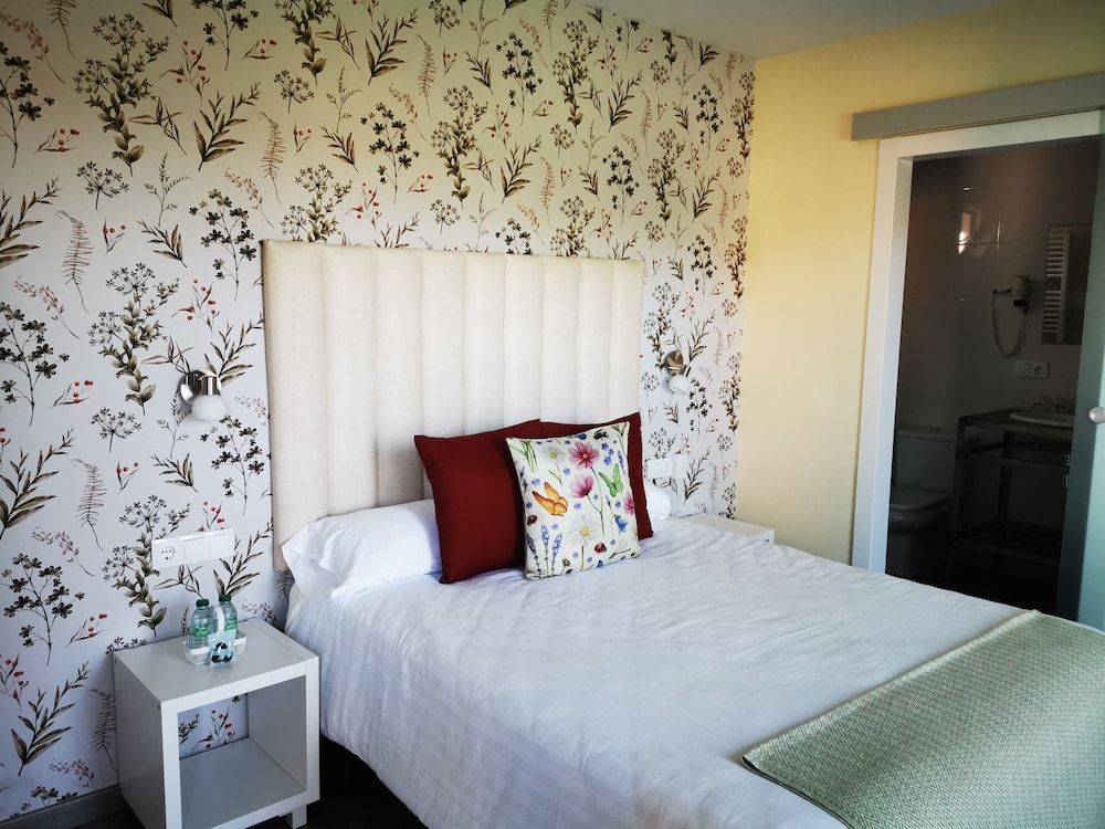 Comfort Double Room, 1 Queen Bed, Garden View