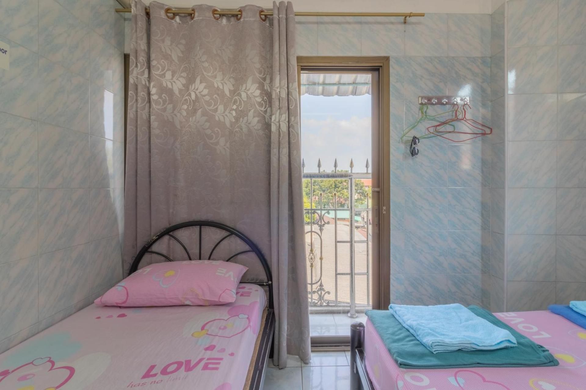 undefined New Central Guesthouse 4