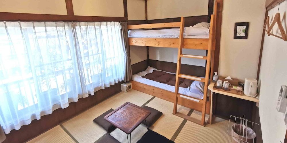 Guest House Komatsuya - Hostel Family Room, Non Smoking (w/Free WiFi) 2