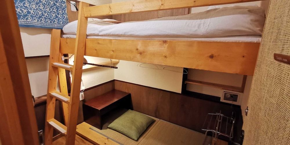Guest House Komatsuya - Hostel Basic Single Room, Non Smoking (w/Free WiFi)