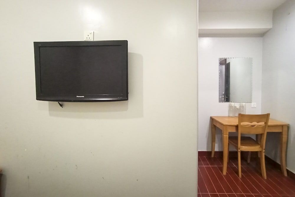 Standard Double Room, No Windows