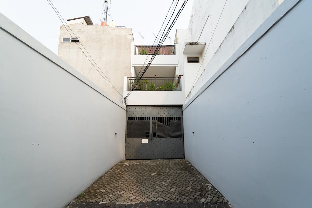 undefined KoolKost near Ragunan Zoo 4