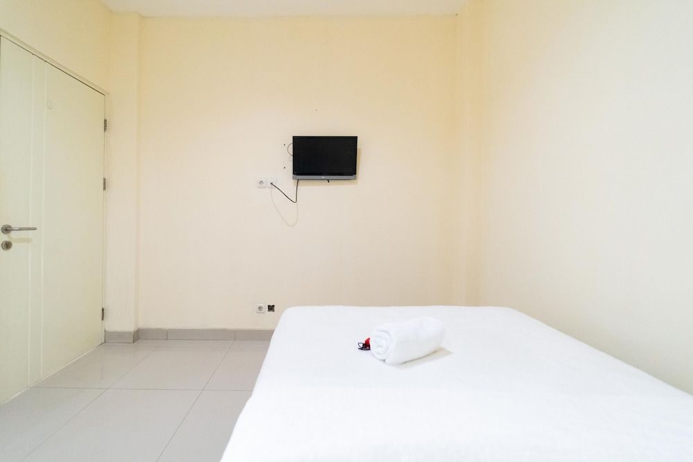 KoolKost near Ragunan Zoo Single Room 7