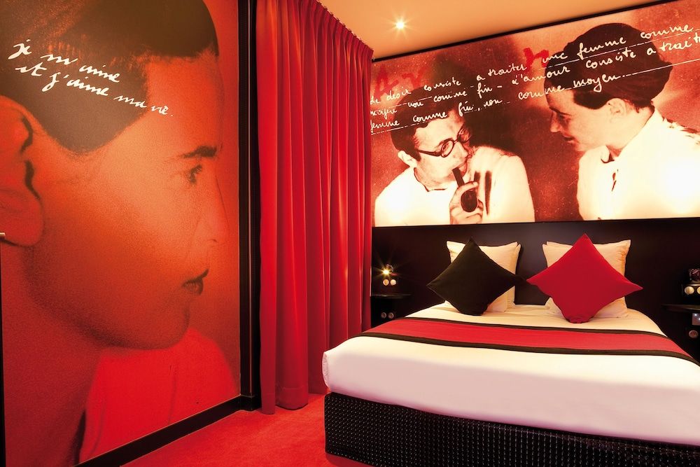 Hotel Montmartre Mon Amour Deluxe Double Room 11