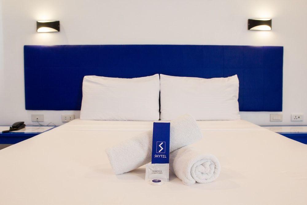 undefined Skytel Palawan 2