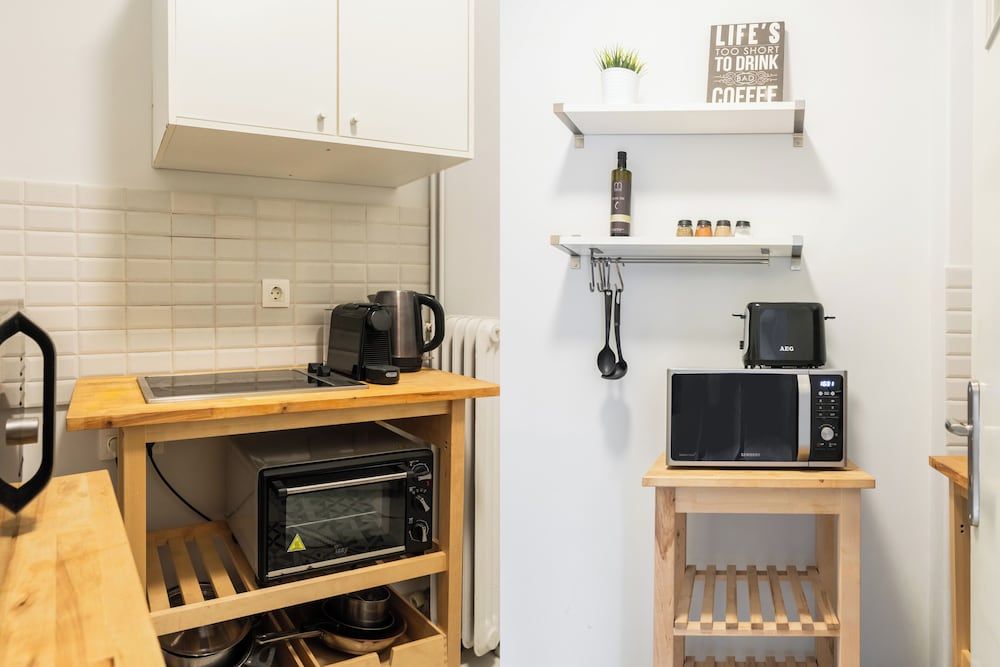 undefined UPSTREET Zeus Temple View 2BD Apt Acropolis-Plaka 2