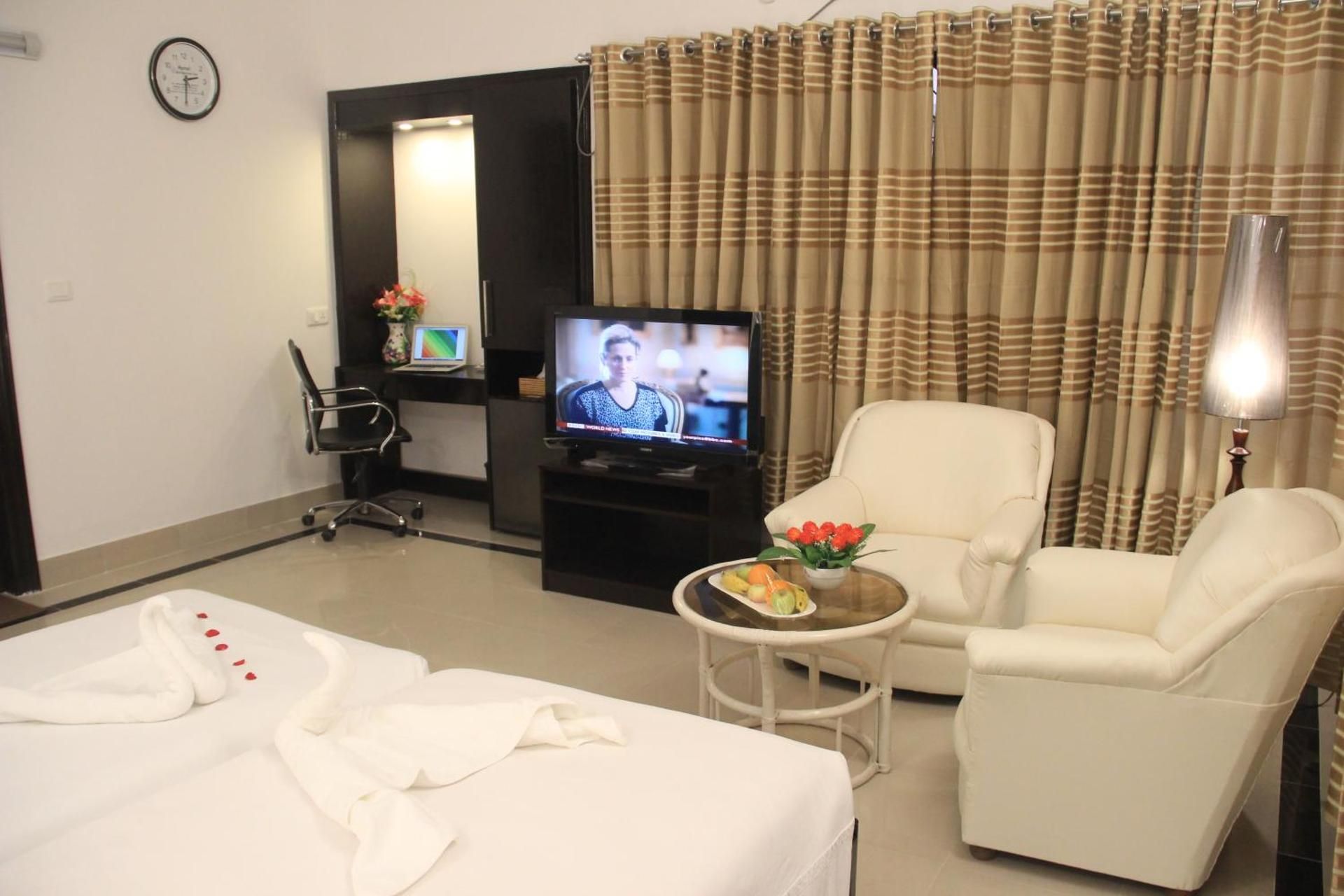  Aristocrat Deluxe Couple