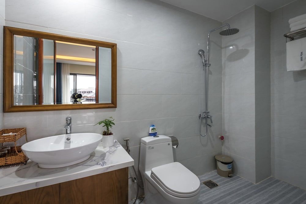 Sofia Hotel Deluxe Double Room, Balcony 10