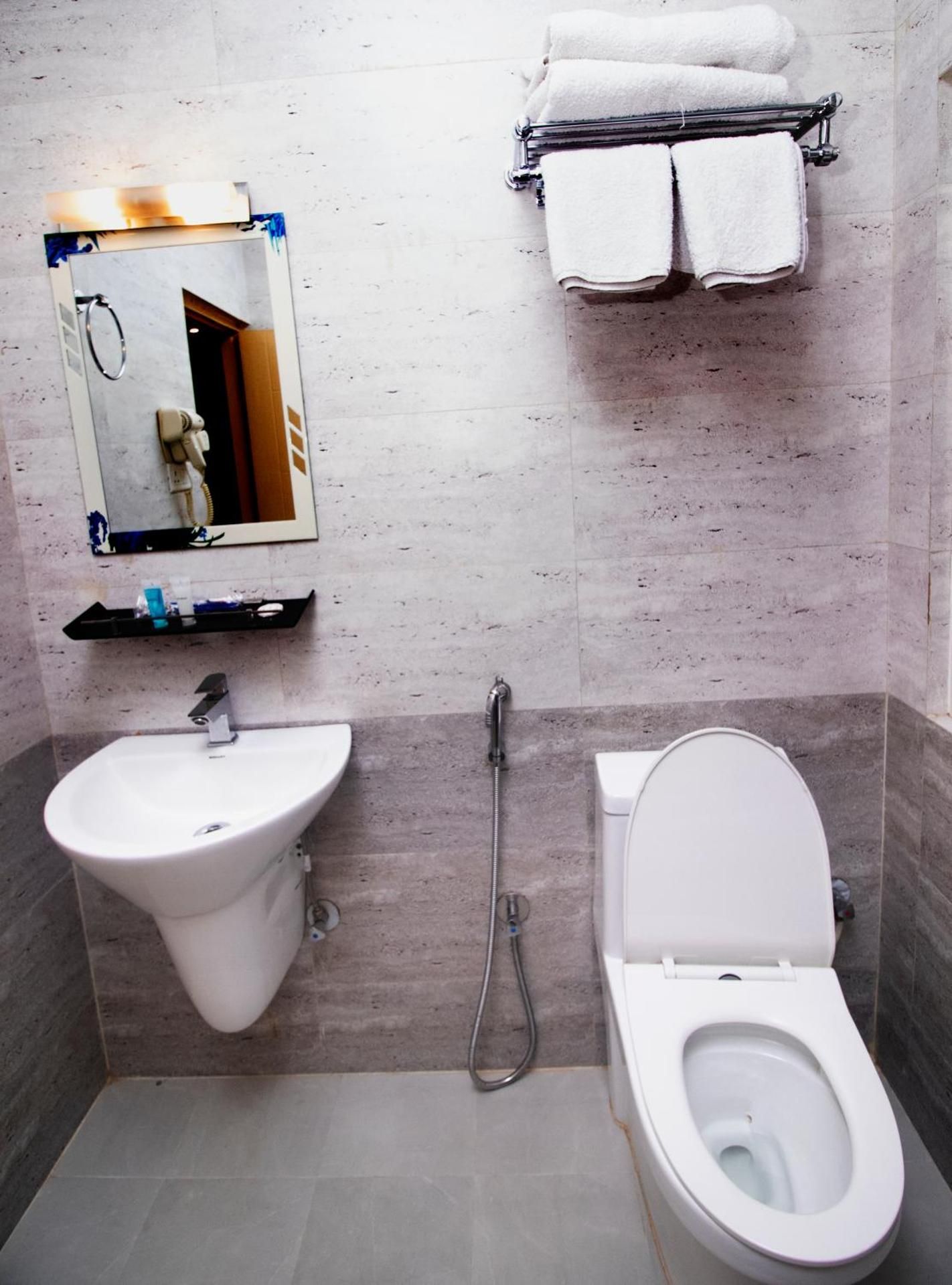 undefined Hotel Tapas 7