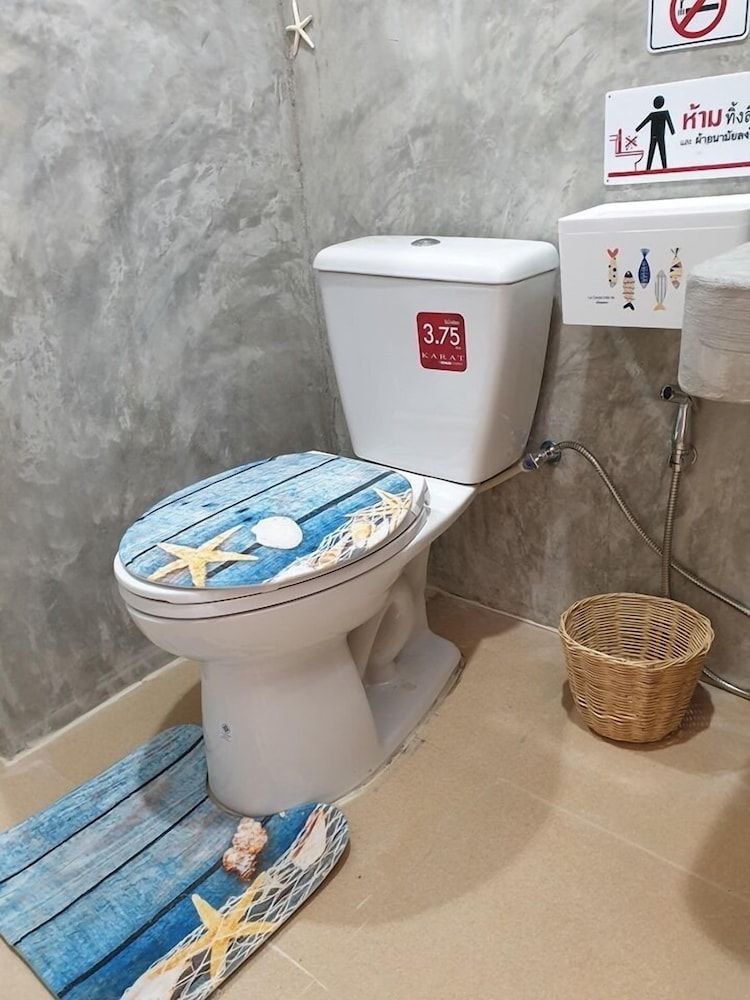 Baan mhor biw Deluxe Room 4