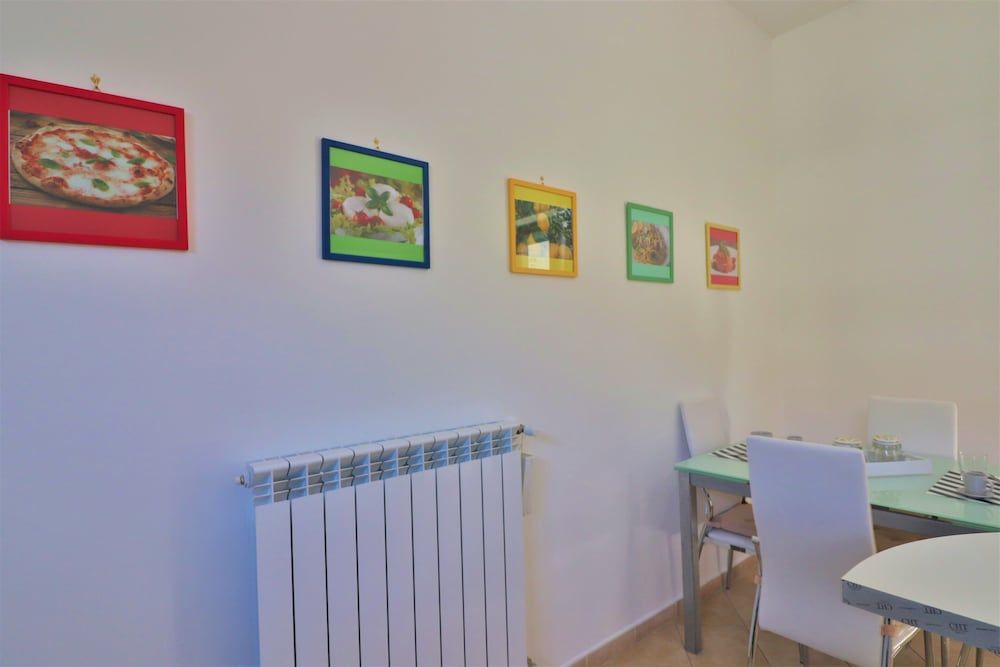 New Suite Sorrento City Apartment, 2 Bedrooms 14