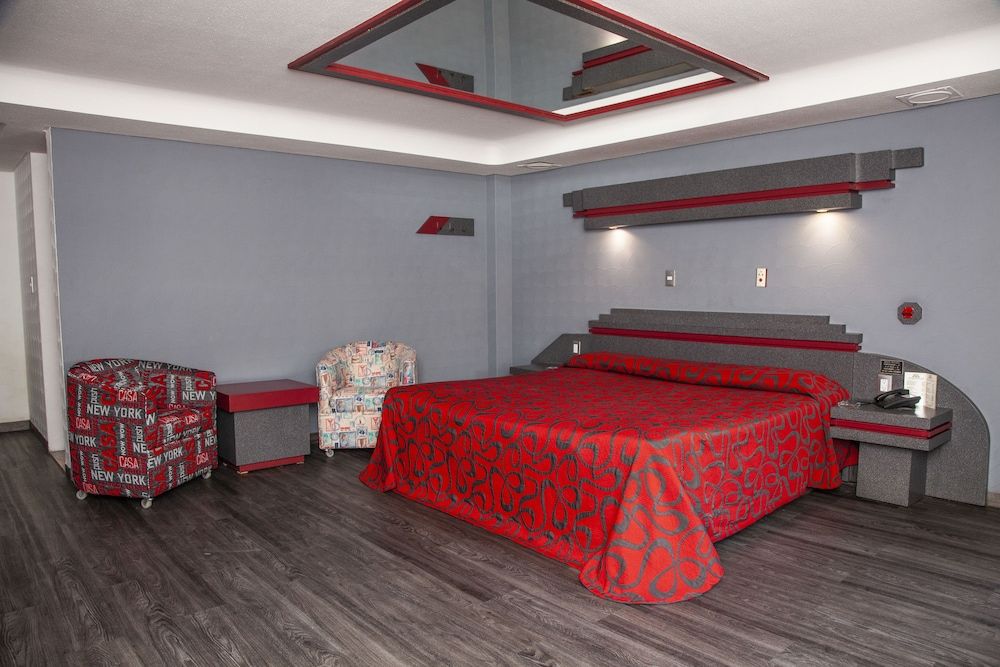 Hotel La Rosa - Adults Only Comfort Room, 1 King Bed, Non Smoking 5