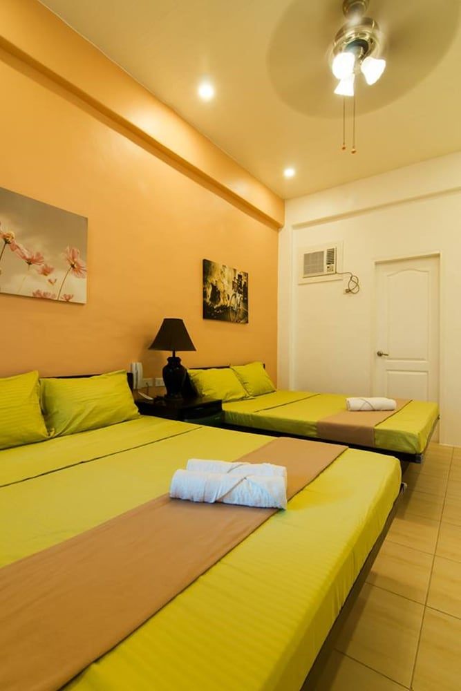 Brizo Hotel and Resort Tagaytay Room, Mountain View 3