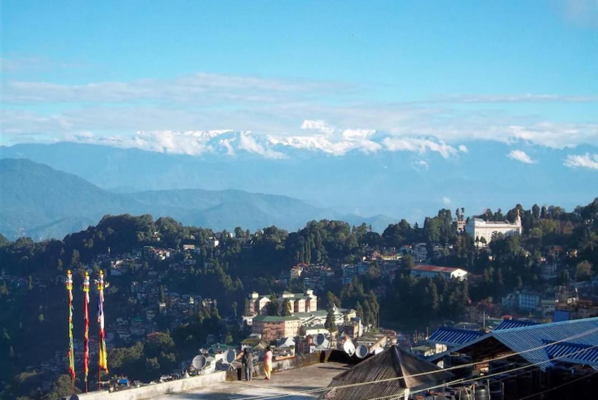 undefined Goroomgo Broadway Annexe Darjeeling 2