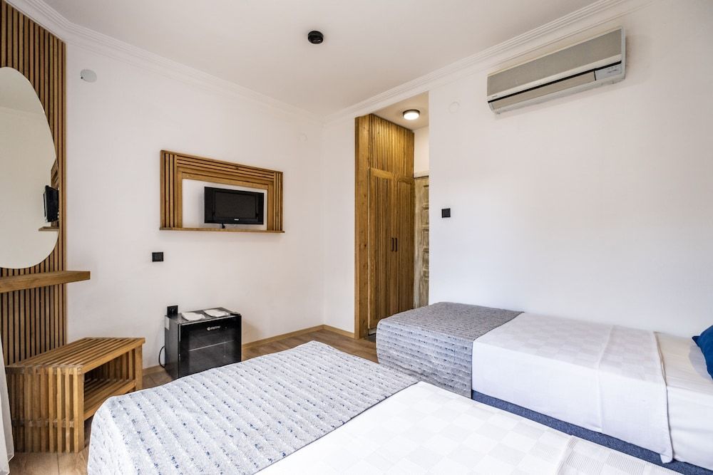 Costa Bodrum City Standard Room 11