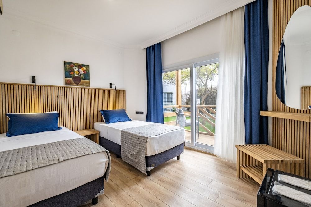 Costa Bodrum City Standard Room 14