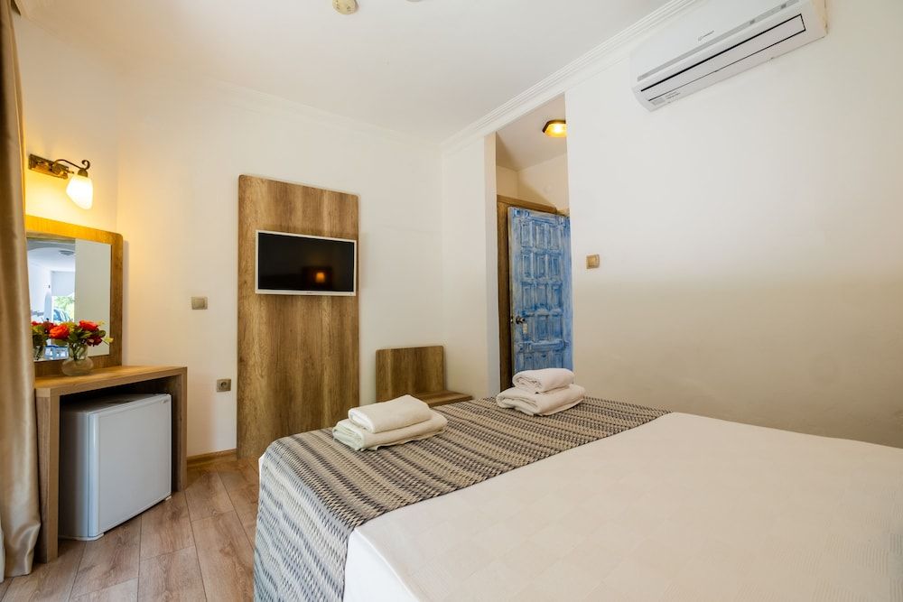 Costa Bodrum City Standard Room 17