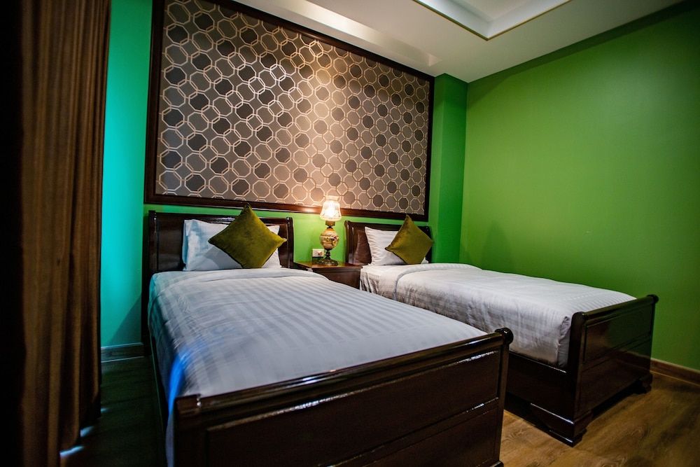 Chunlee Grand Hotel Superior Twin Room 6