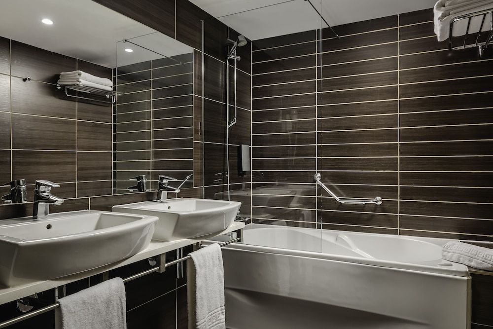 Hotel Dom Luis Double Room 8