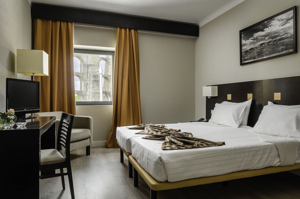 Hotel Dom Luis Double Room 6