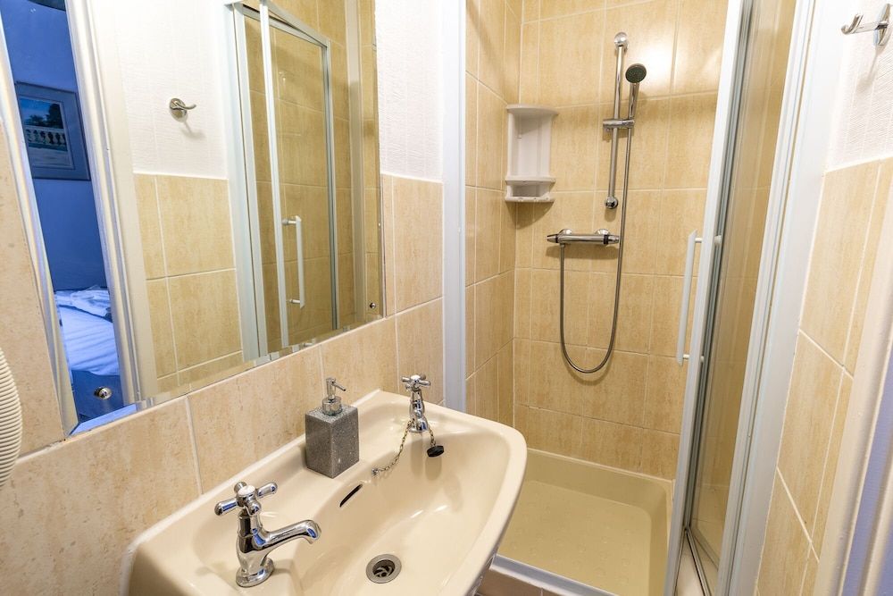 Pier Walk Hotel Deluxe Double Room, Ensuite 21