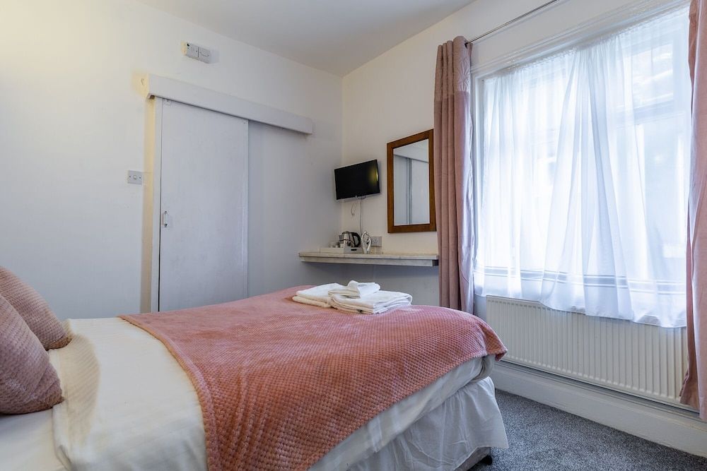 Pier Walk Hotel Standard Double Room, Ensuite 14