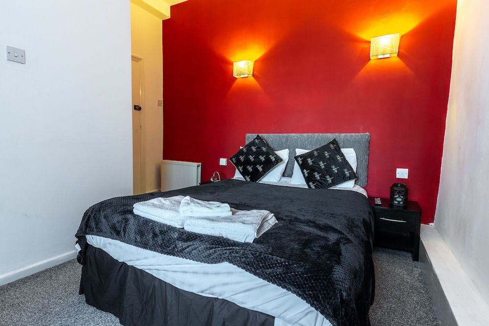 Pier Walk Hotel Standard Double Room, Ensuite 2