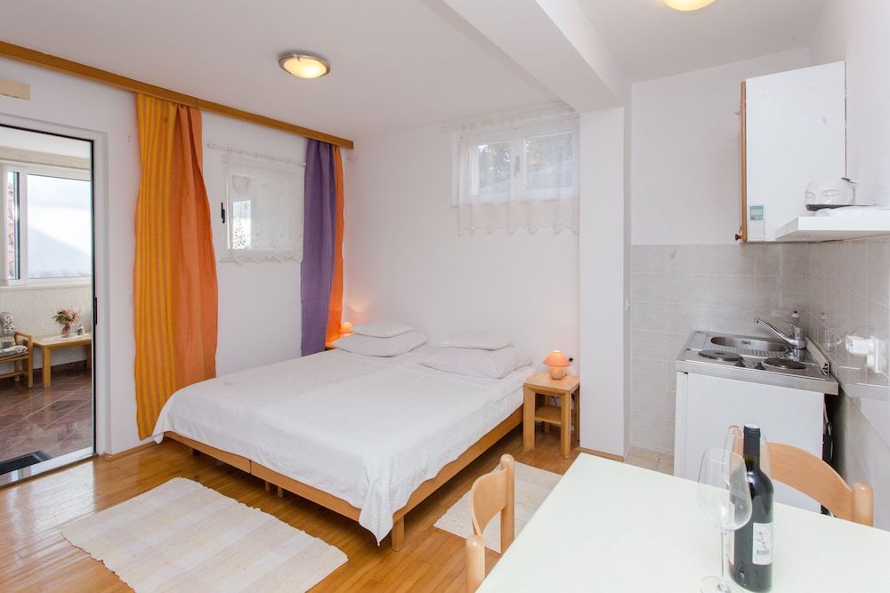 undefined Apartment Dorina 5