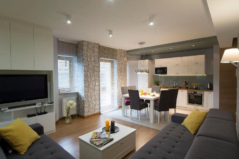 Apartment (Papaja)