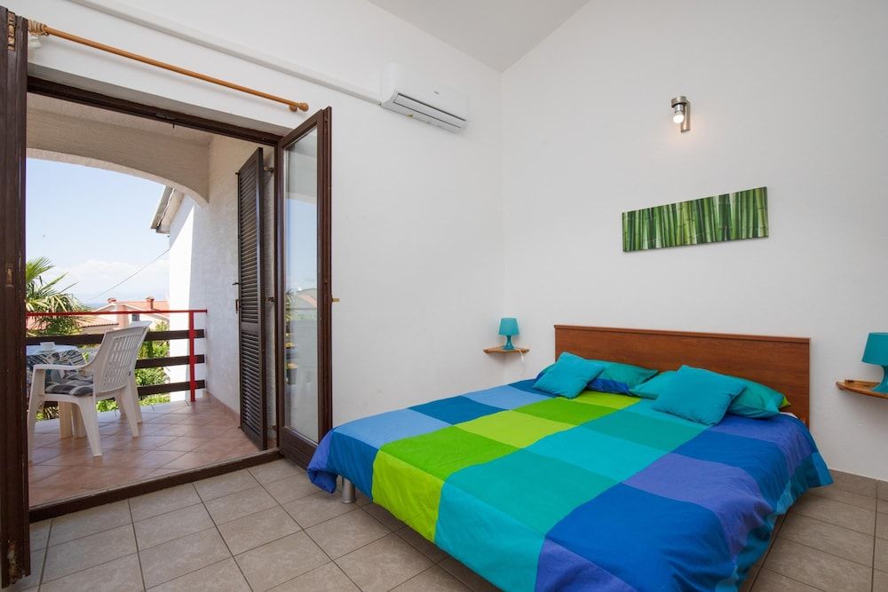 Family Apartment, 2 Bedrooms (Apartman Brankica 3 Island Krk)