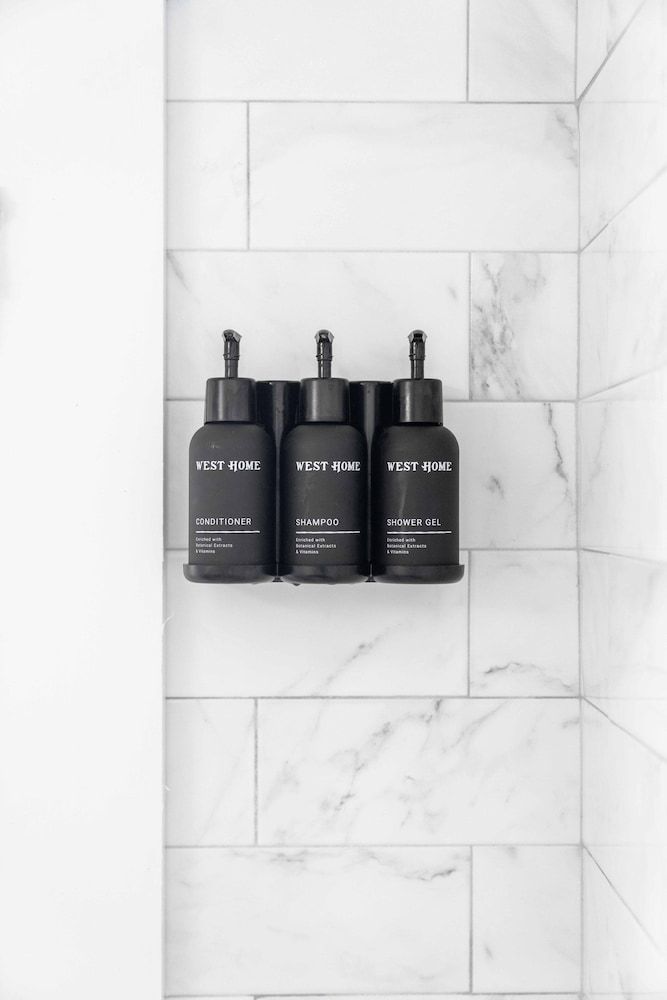 800 Furnished Apartments Deluxe Apartment 15