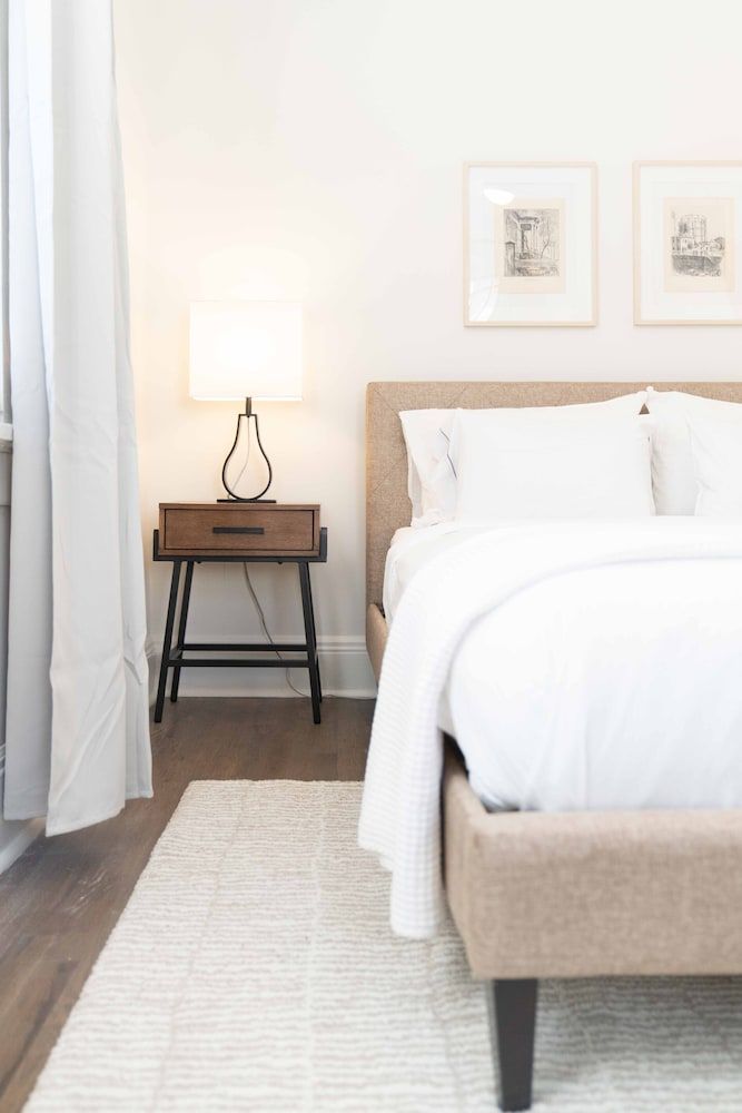 undefined 800 Furnished Apartments 9